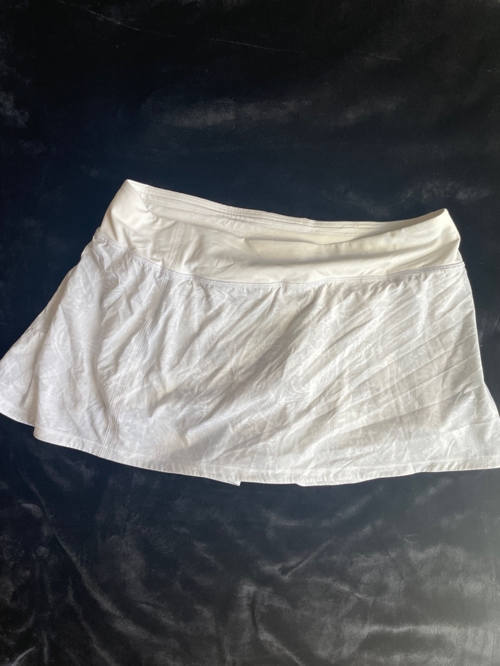 lululemon athletica White Performance Circle Skirt